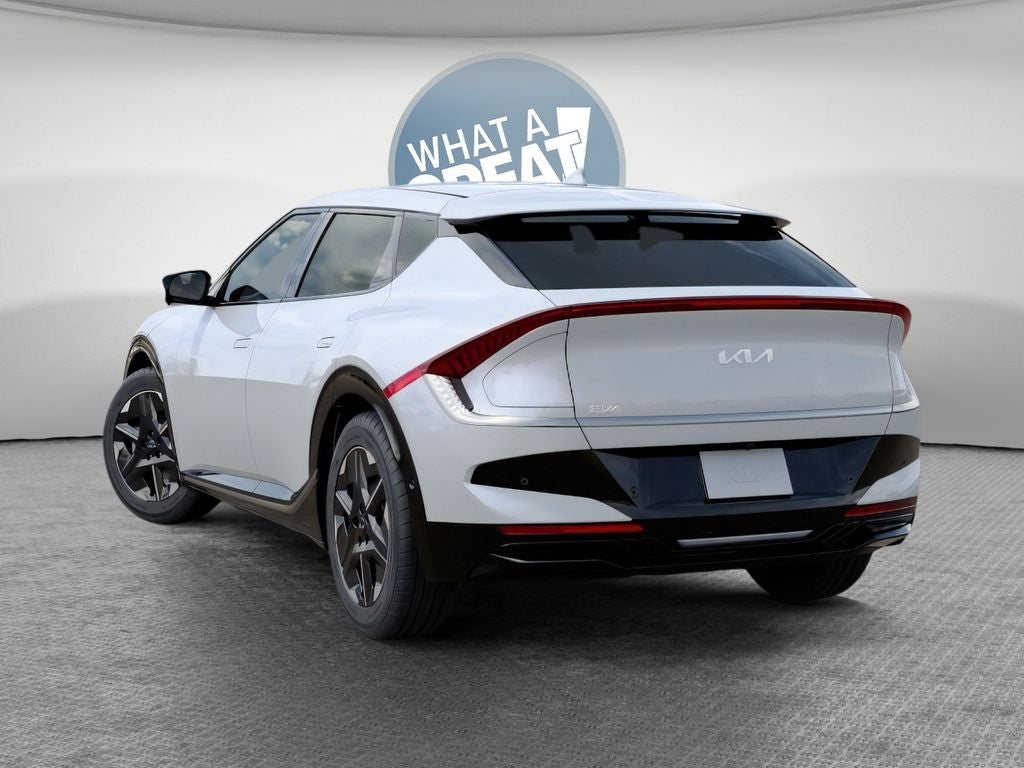 2026 Kia EV6 Wind