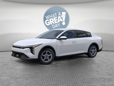 2025 Kia K4 LXS