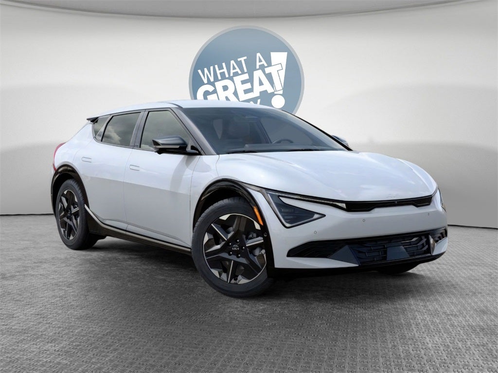 2025 Kia EV6 Wind