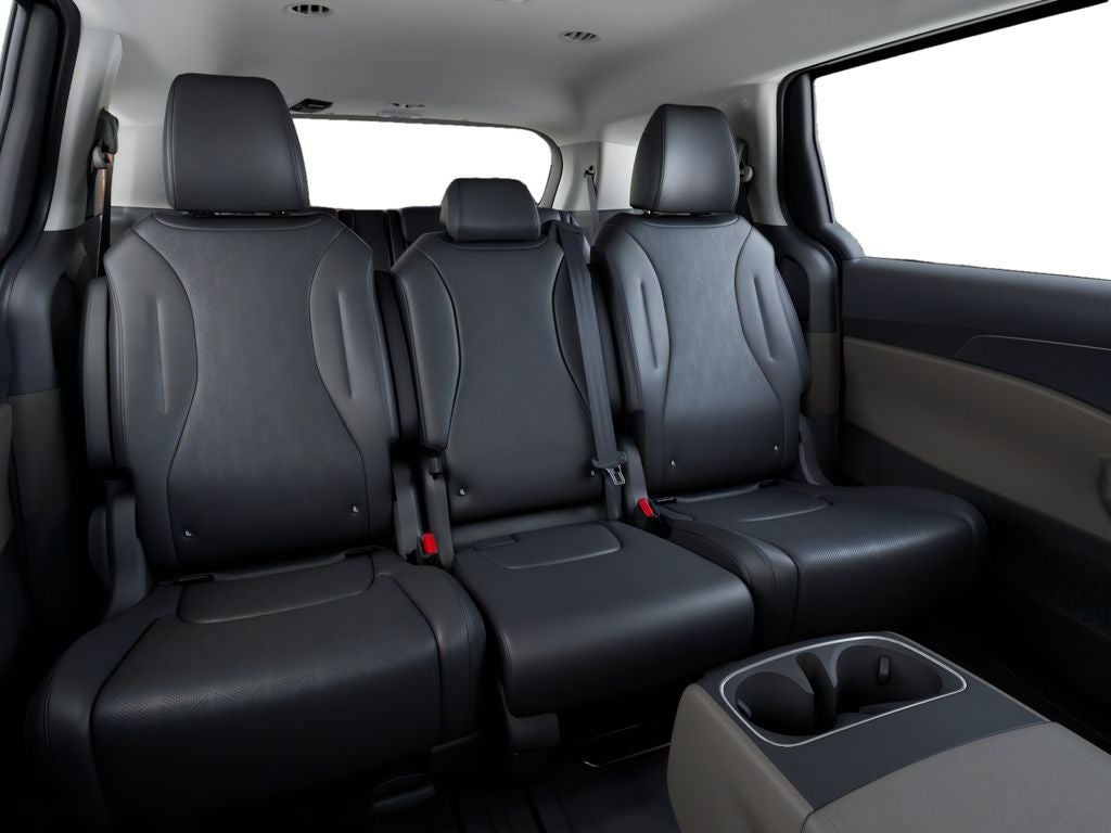 2027 Kia Carnival Hybrid LXS