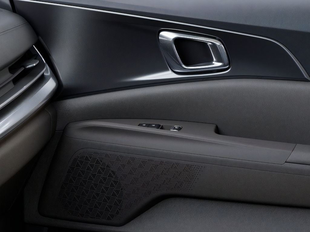 2027 Kia Carnival Hybrid LXS