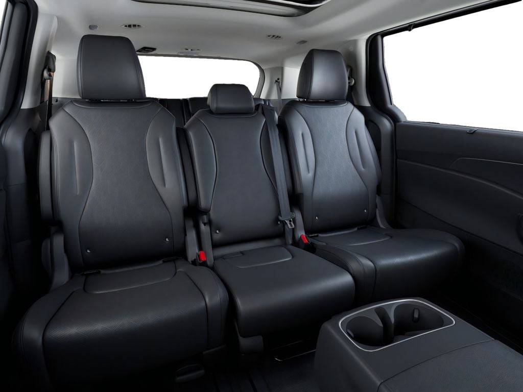2027 Kia Carnival SX