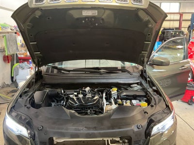 2020 Jeep Cherokee Base