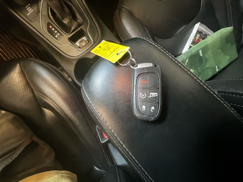 2020 Jeep Cherokee Base