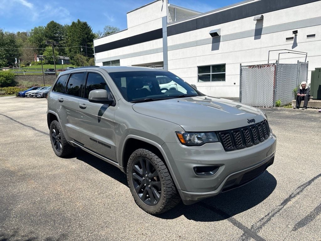 2020 Jeep Grand Cherokee Altitude
