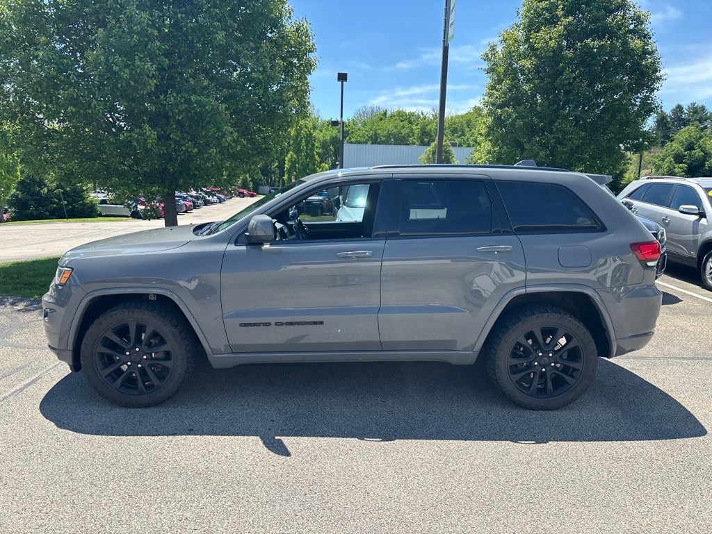 2020 Jeep Grand Cherokee Altitude