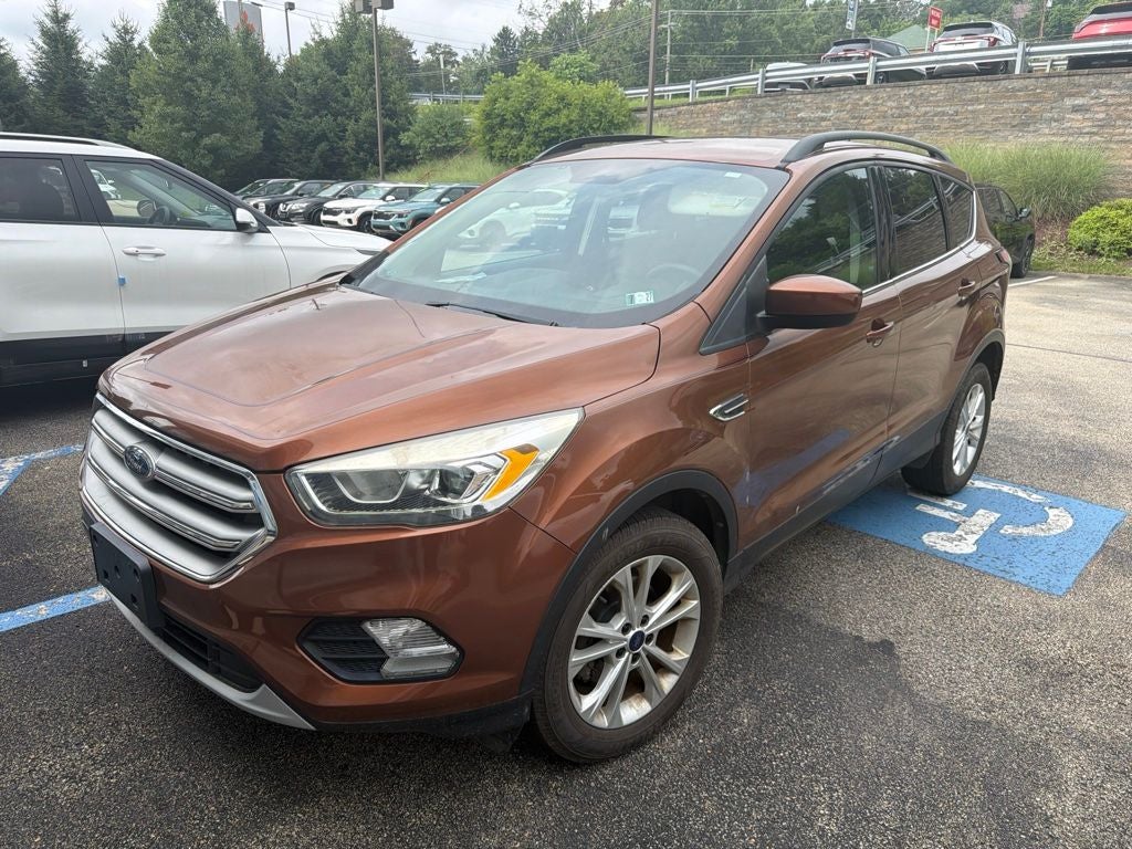 Used 2017 Ford Escape SE with VIN 1FMCU0GD8HUE14007 for sale in Uniontown, PA