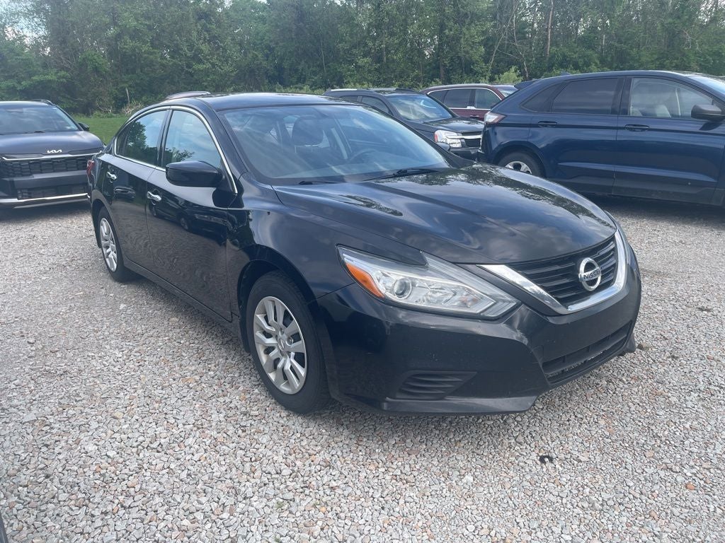 2017 Nissan Altima 2.5 S's photo