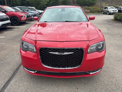 2016 Chrysler 300 S