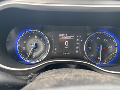2020 Chrysler Pacifica Touring L