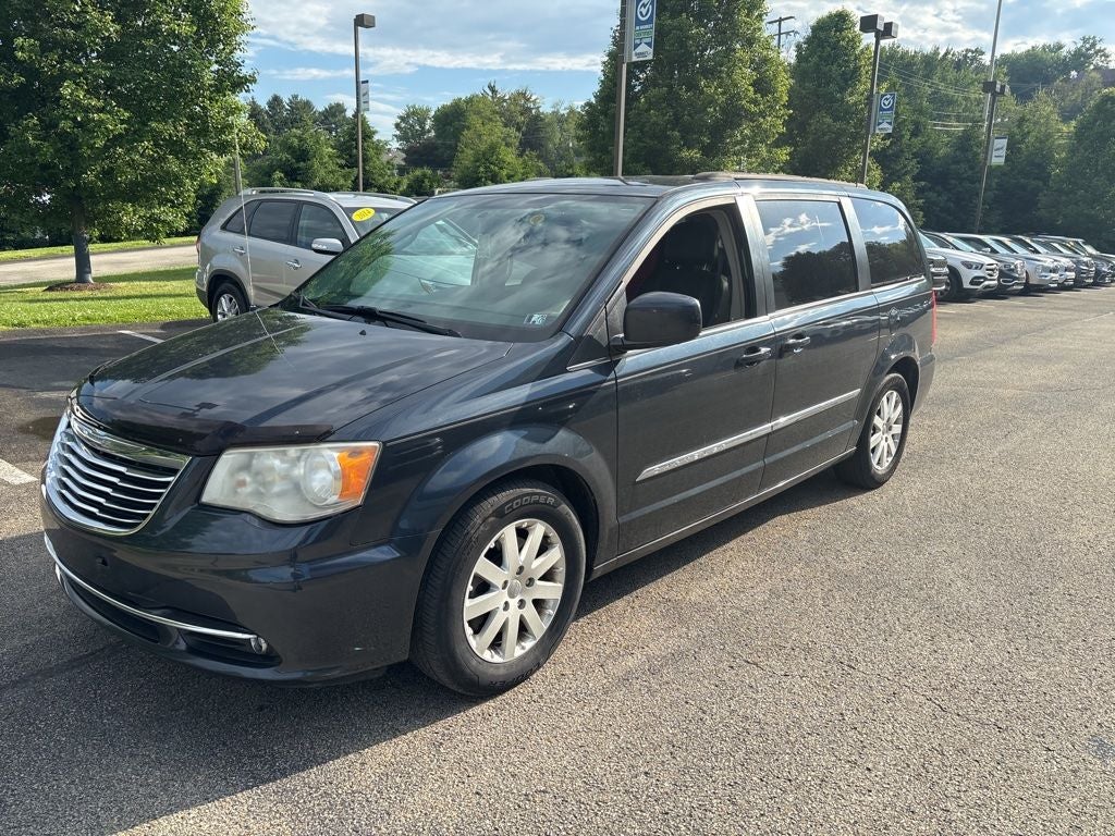 2014 Chrysler Town & Country Touring