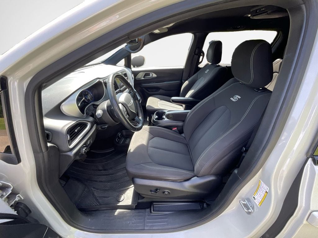2020 Chrysler Pacifica Touring