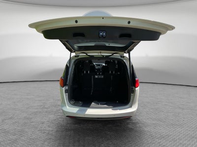 2020 Chrysler Pacifica Touring
