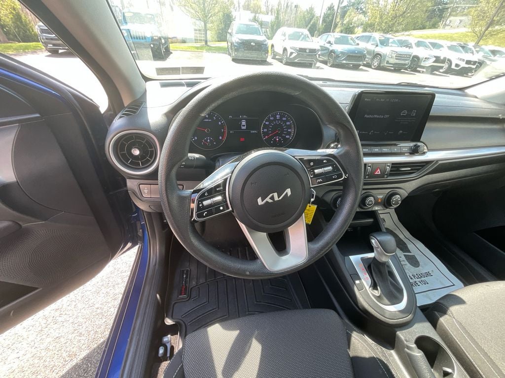 2023 Kia Forte LXS