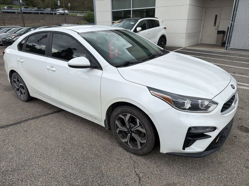 2021 Kia Forte LXS AT's photo
