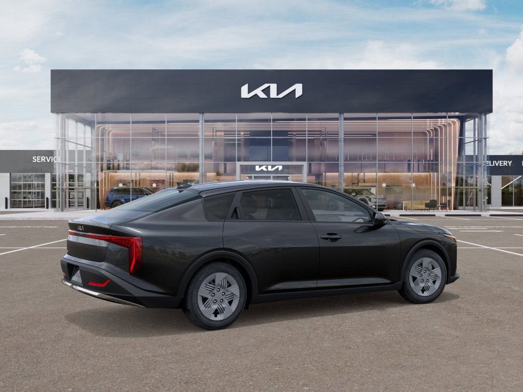2025 Kia K4 LX
