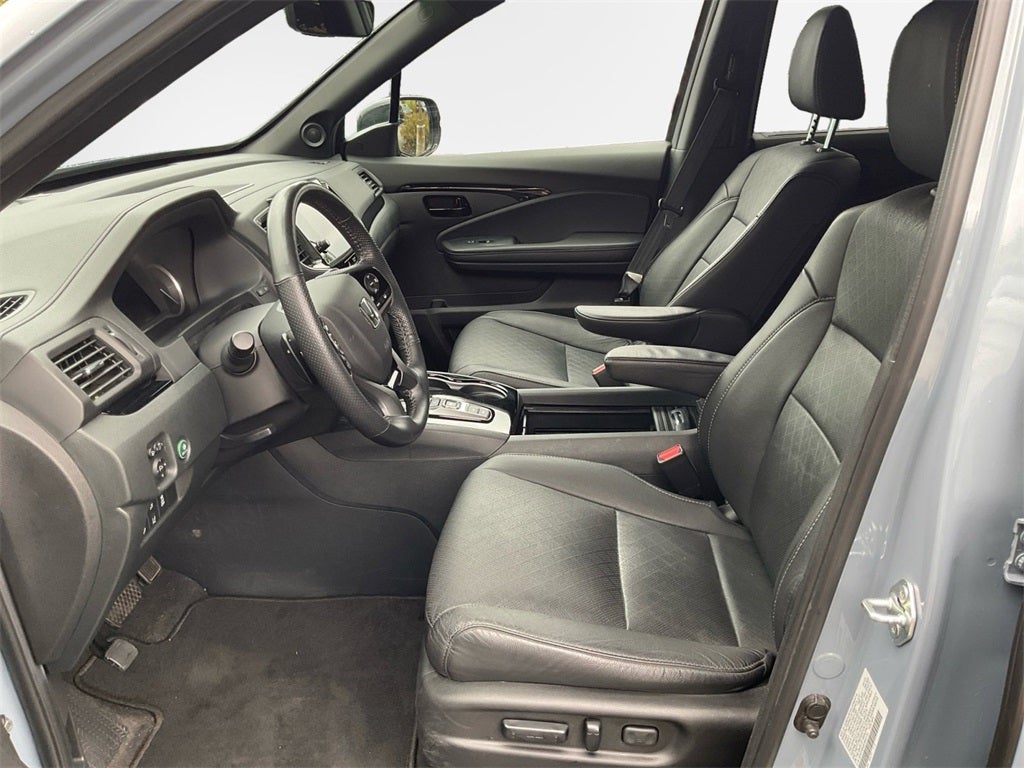 2023 Honda Passport Elite