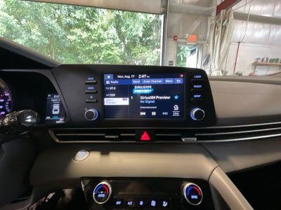 2022 Hyundai Elantra SEL