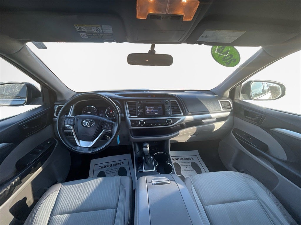 2014 Toyota Highlander LE V6