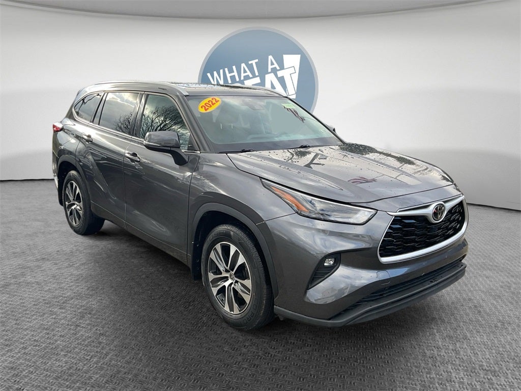 2022 Toyota Highlander XLE