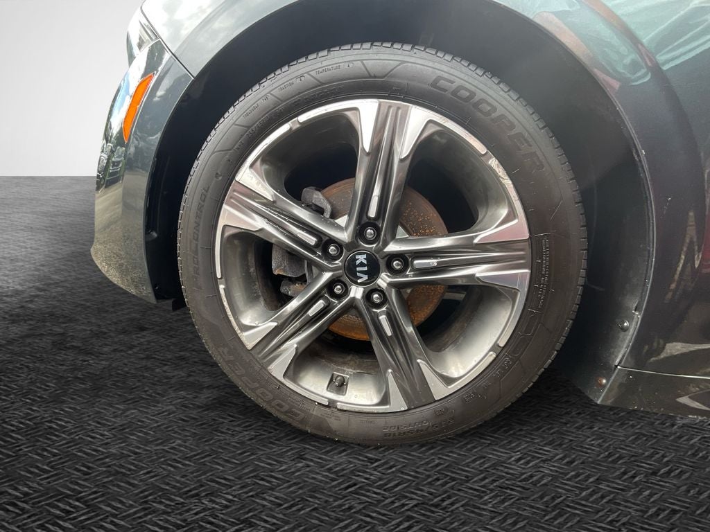 2021 Kia K5 EX - Photo 11