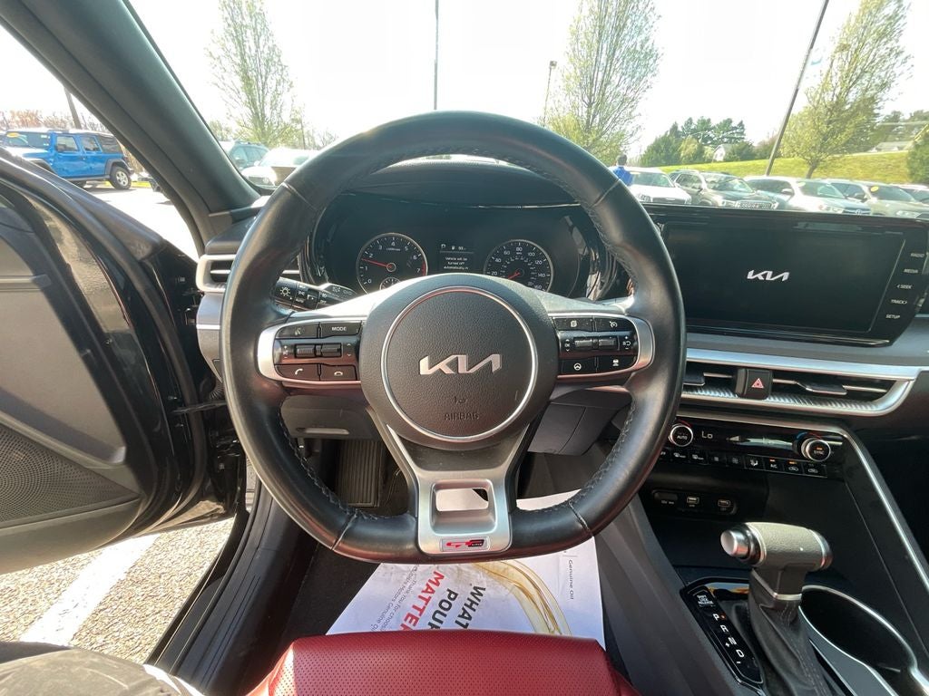2022 Kia K5 GT-Line