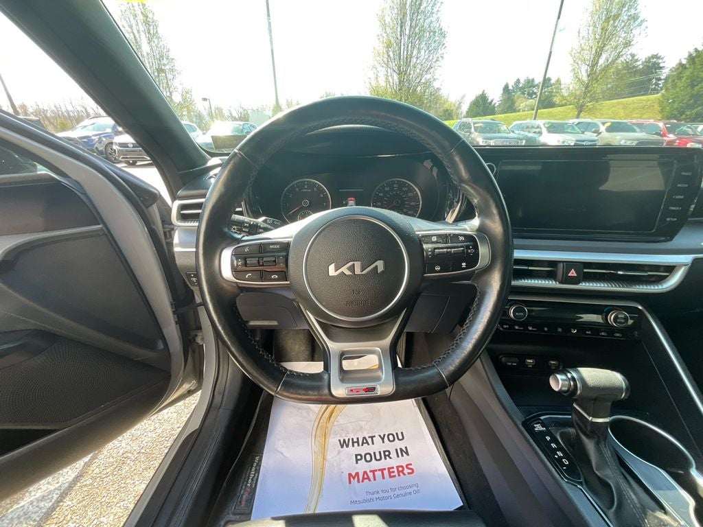 2022 Kia K5 GT-Line