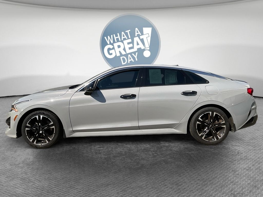 2022 Kia K5 GT-Line