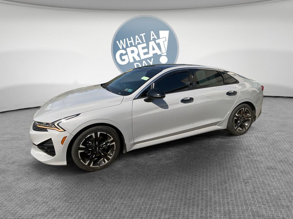 2022 Kia K5 GT-Line