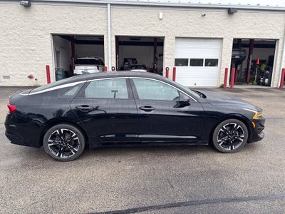 2024 Kia K5 GT-Line