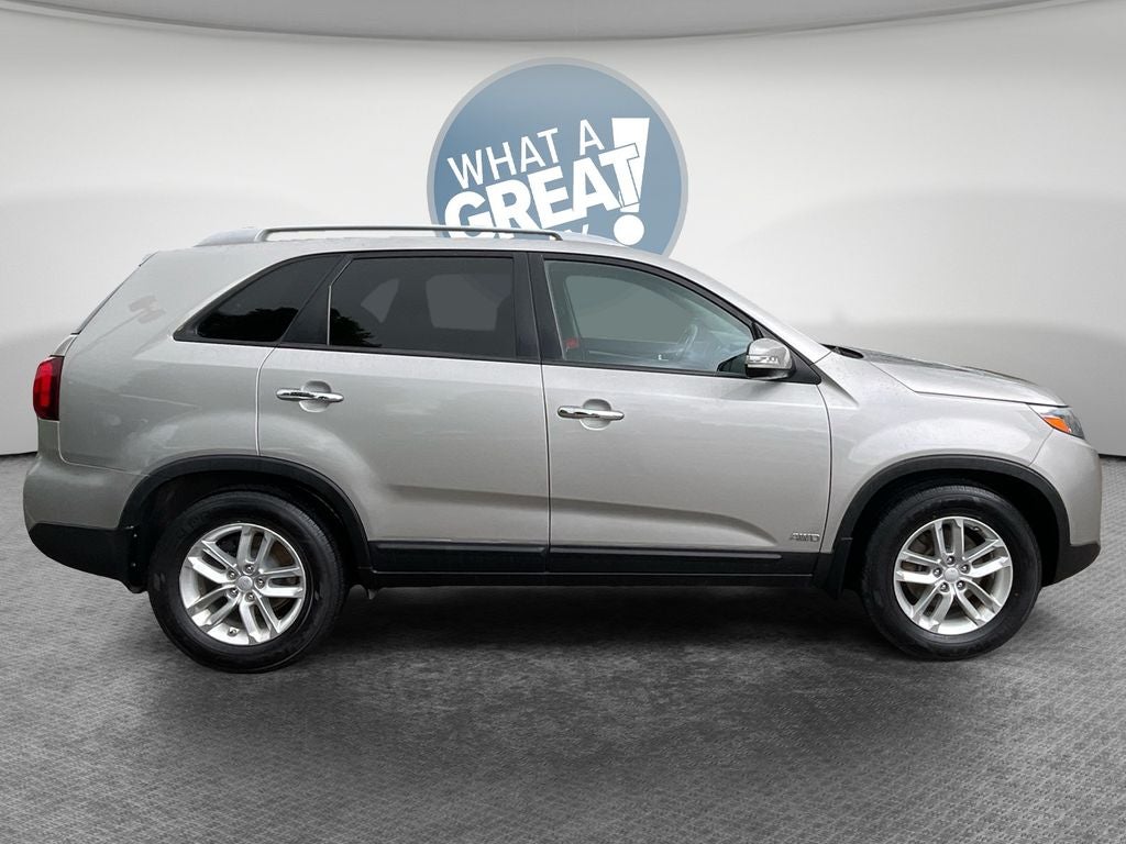 Used 2014 Kia Sorento LX with VIN 5XYKTDA78EG546954 for sale in Uniontown, PA