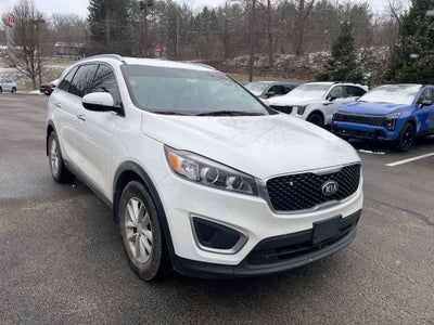2018 Kia Sorento LX