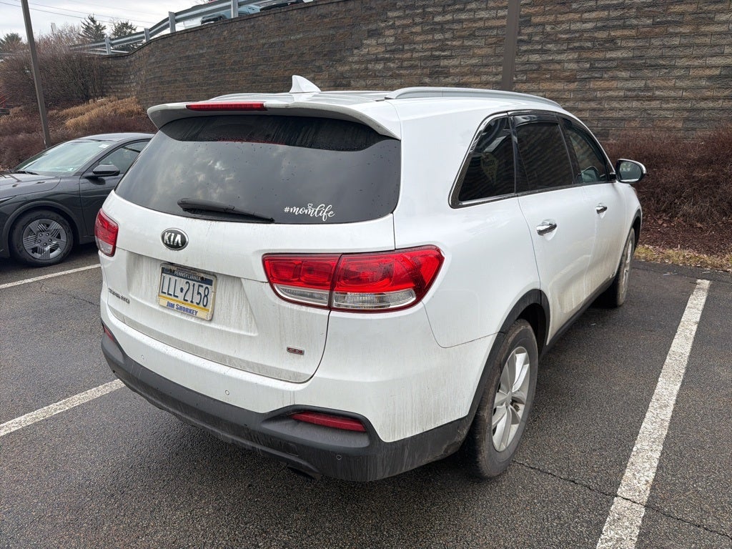 2016 Kia Sorento LX