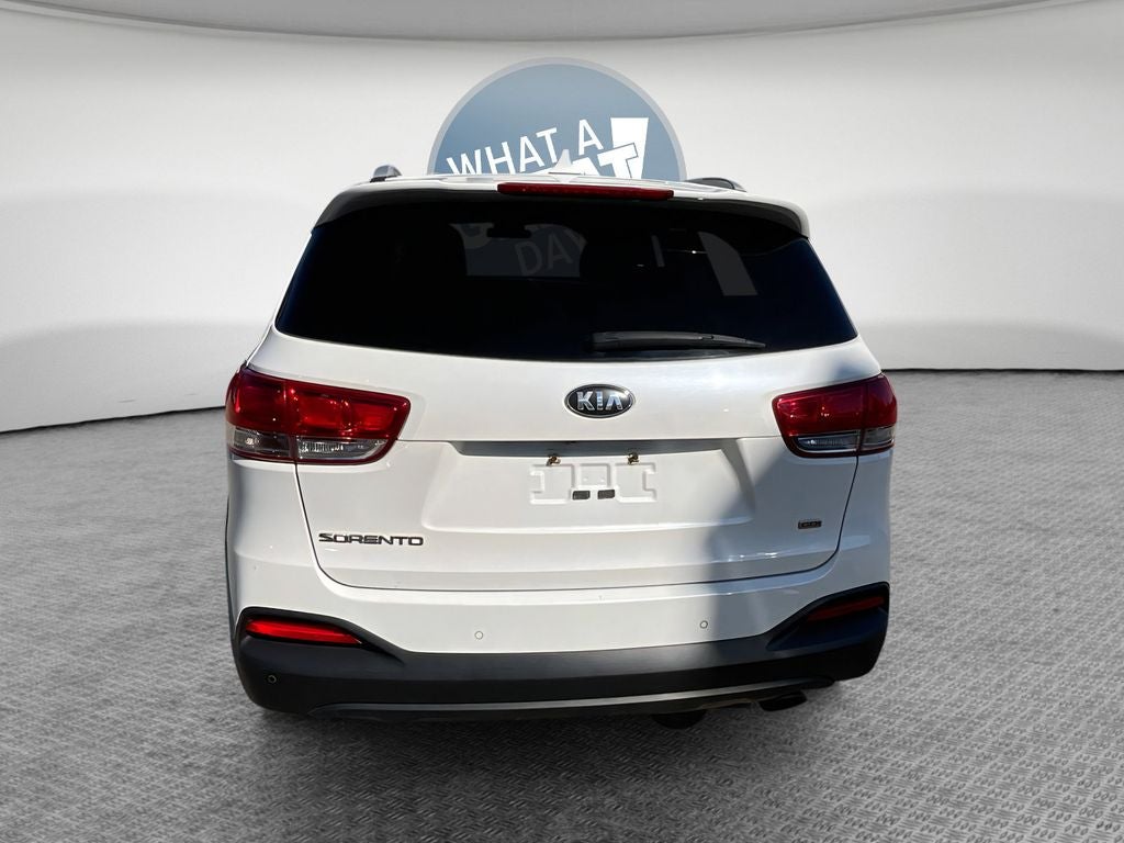 2016 Kia Sorento LX