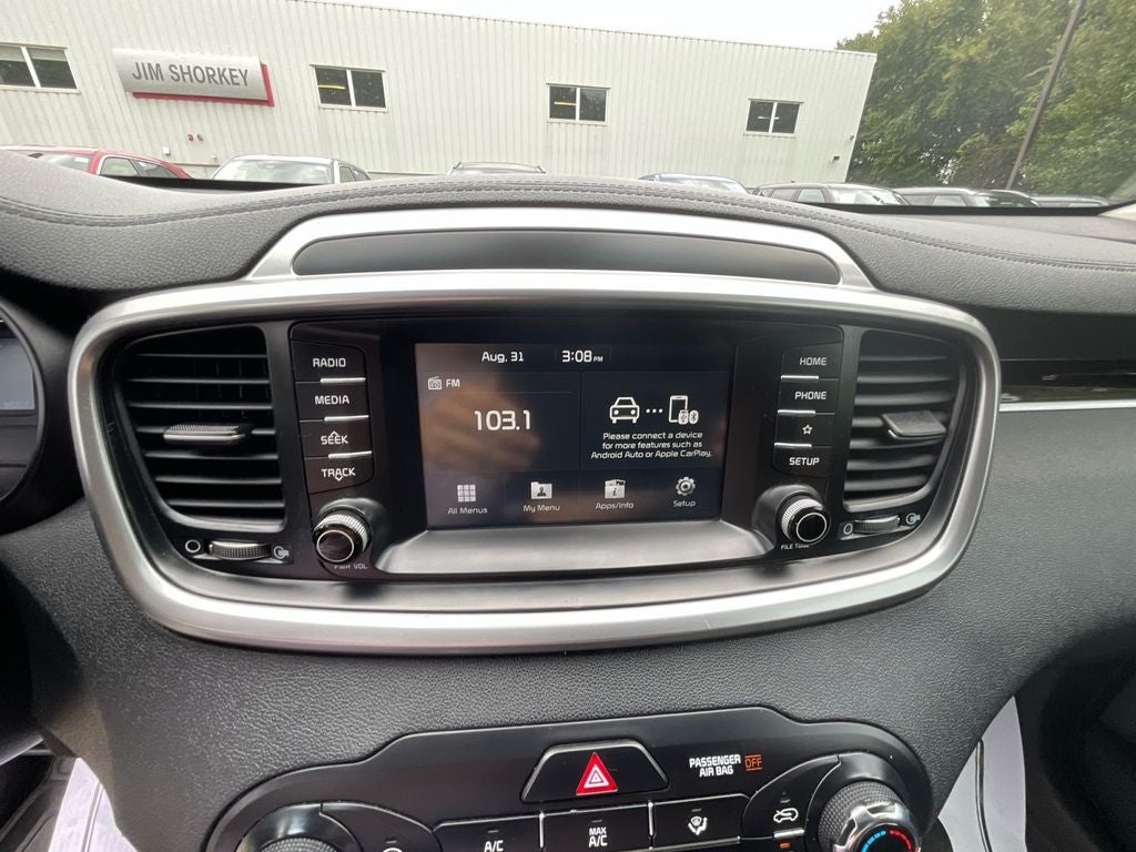 2020 Kia Sorento LX