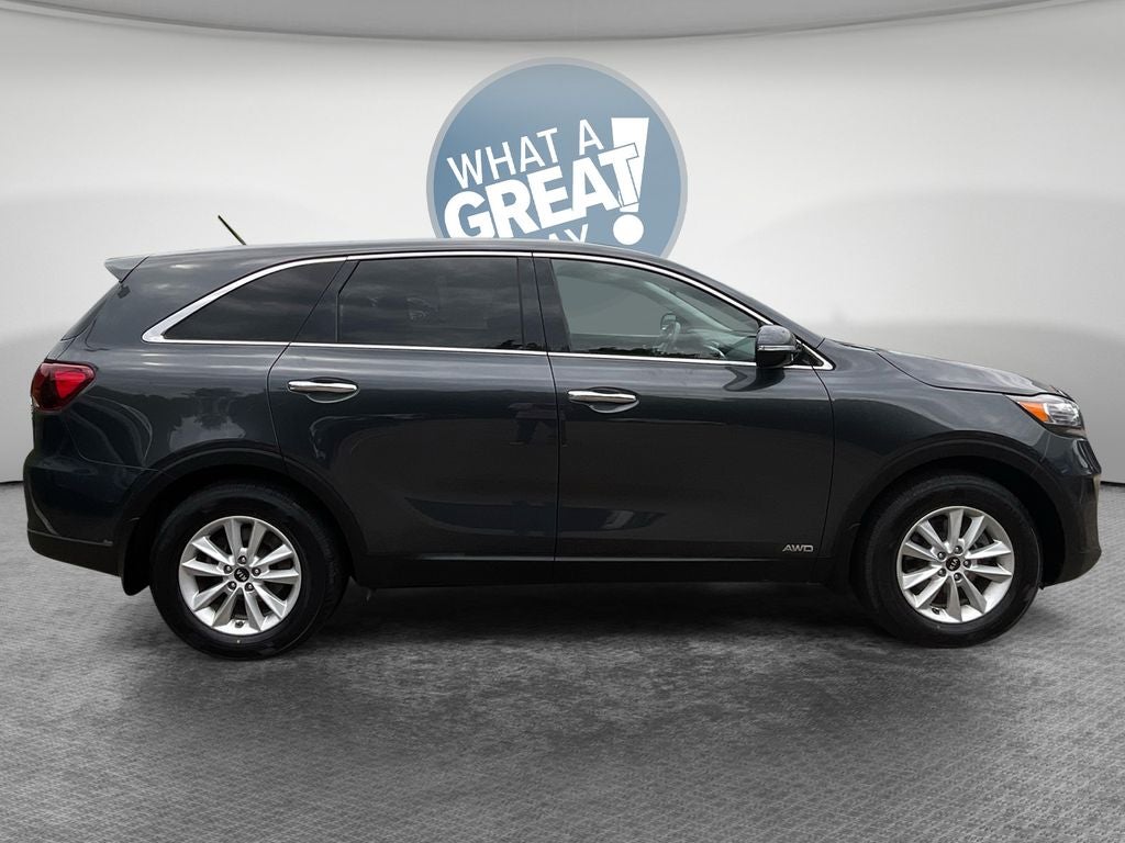 2020 Kia Sorento LX
