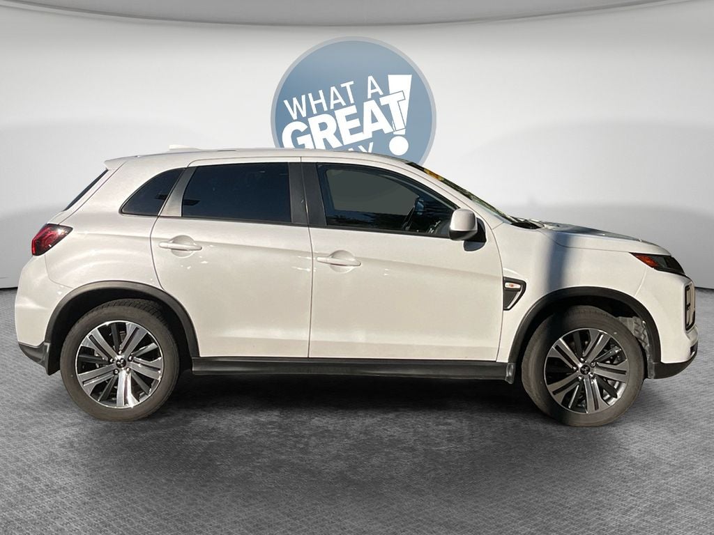 2022 Mitsubishi Outlander Sport 2.0 ES