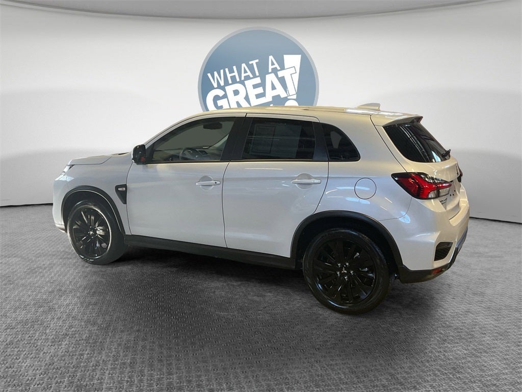 2025 Mitsubishi Outlander Sport 2.0 LE
