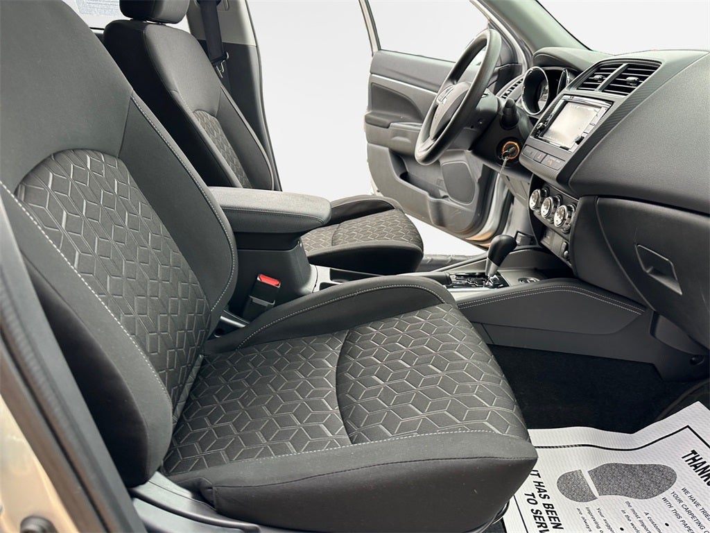2025 Mitsubishi Outlander Sport Base