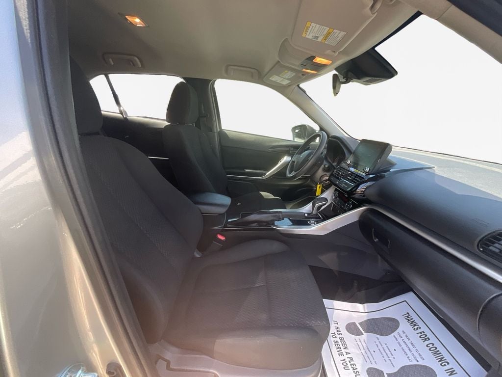 2022 Mitsubishi Eclipse Cross LE