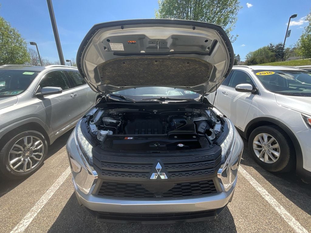 2022 Mitsubishi Eclipse Cross LE