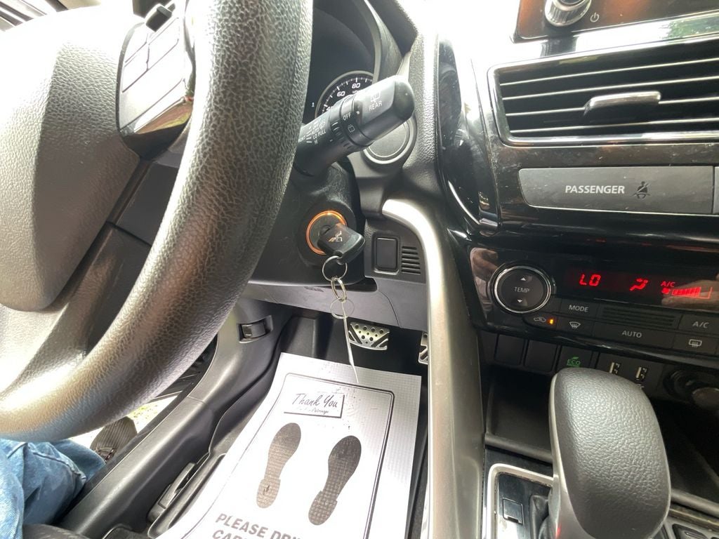 2022 Mitsubishi Eclipse Cross LE