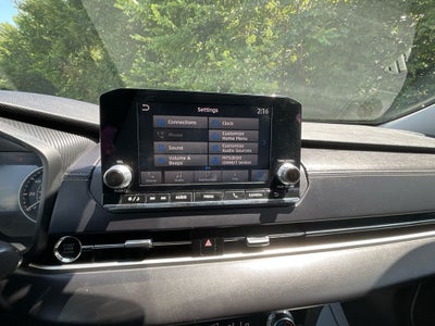 2024 Mitsubishi Outlander ES