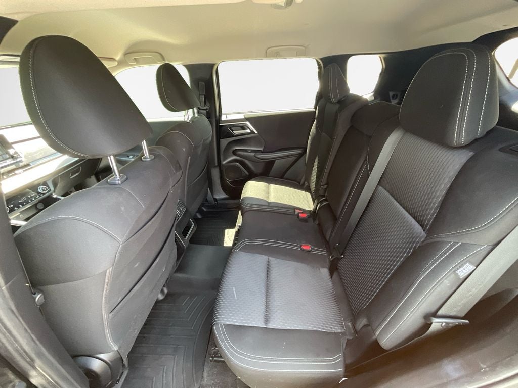 2024 Mitsubishi Outlander ES