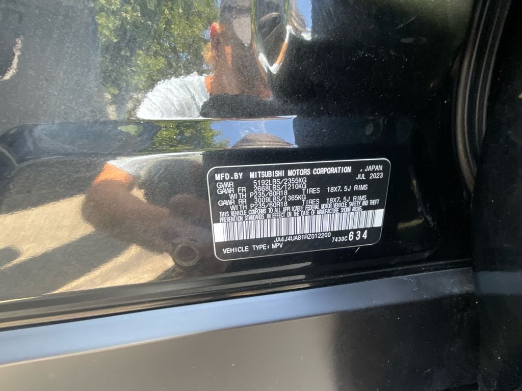 2024 Mitsubishi Outlander ES