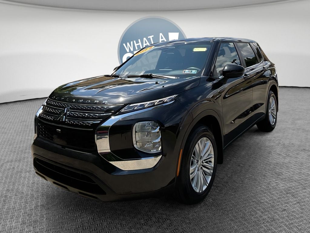 2024 Mitsubishi Outlander ES