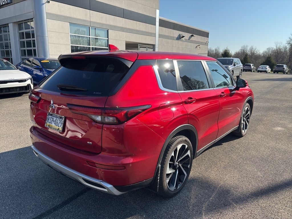 2022 Mitsubishi Outlander SE