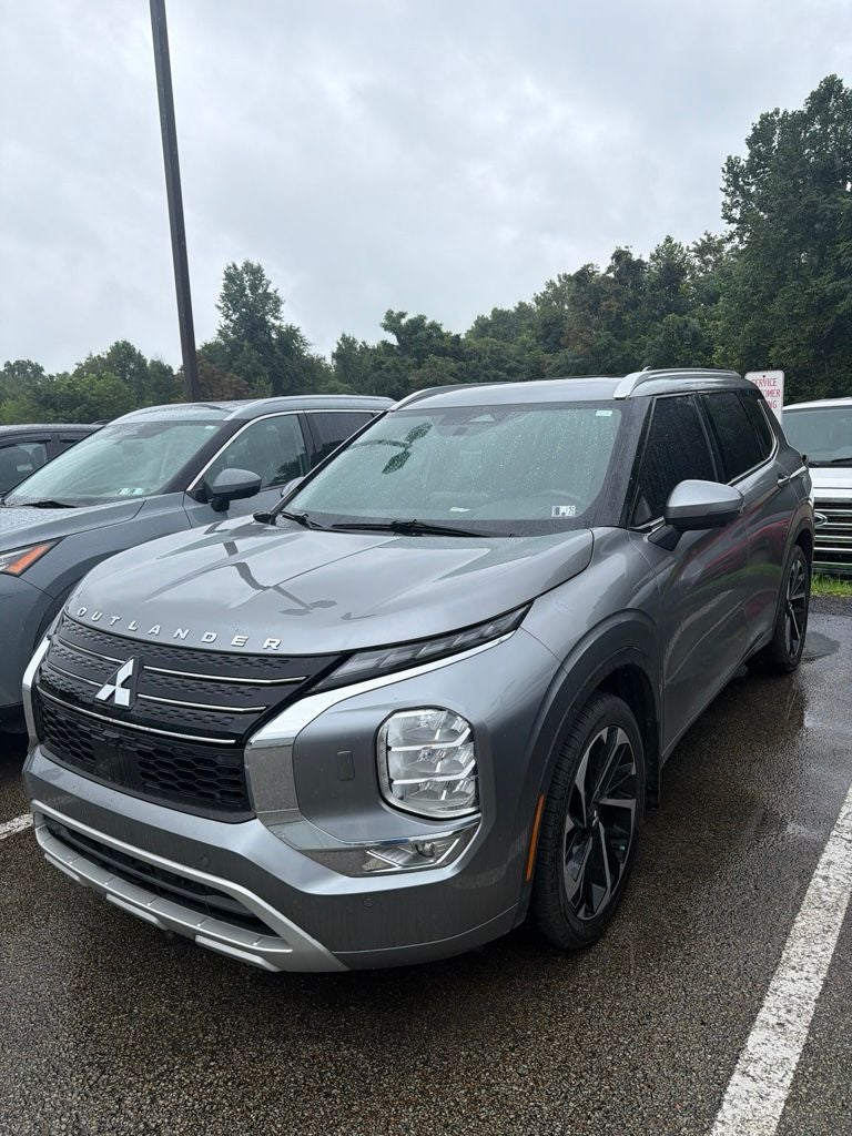 2022 Mitsubishi Outlander SEL