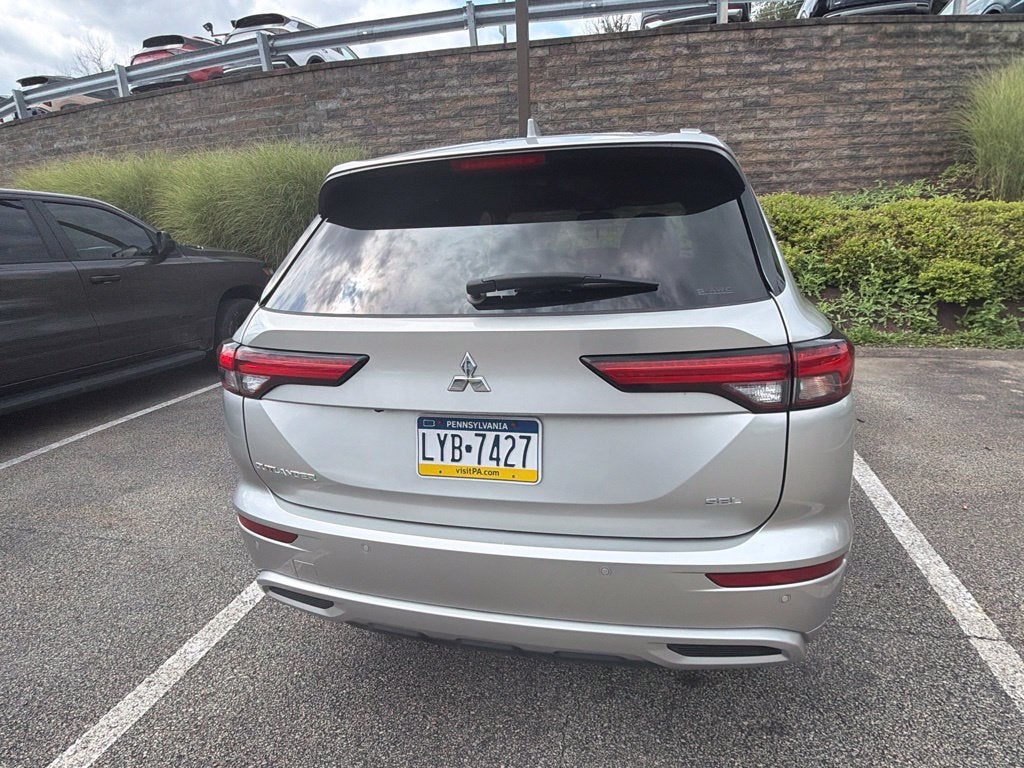 2022 Mitsubishi Outlander SEL