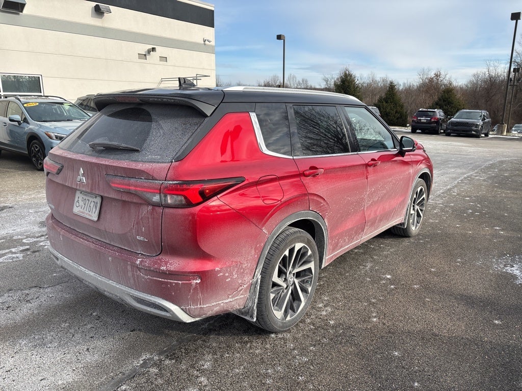 2023 Mitsubishi Outlander SEL